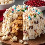 Christmas Popcorn Cake